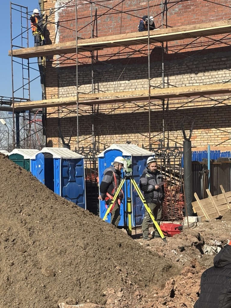 control3_080425.jpg