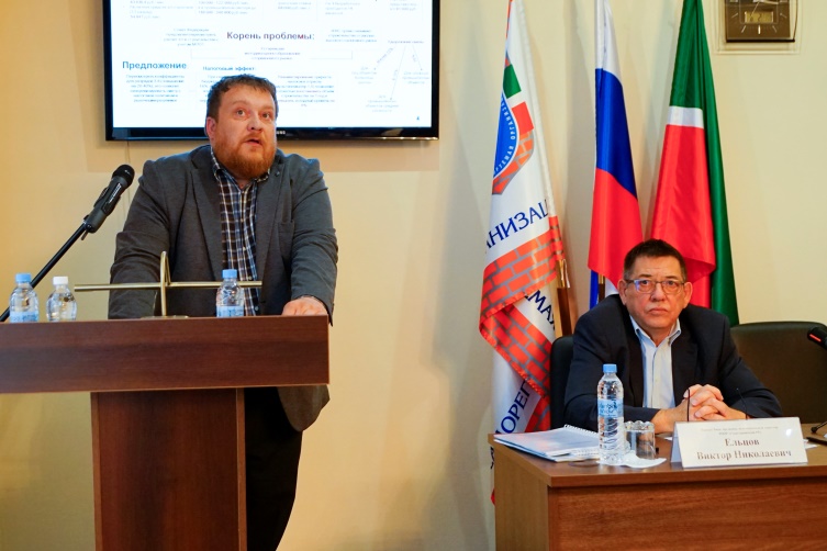 04.06-7.jpg 04.06-7.jpg